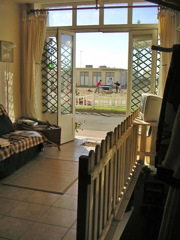 Paradis Les Pieds Sur Le Sable Trouville Palace Trouville-sur-Mer Quarto foto