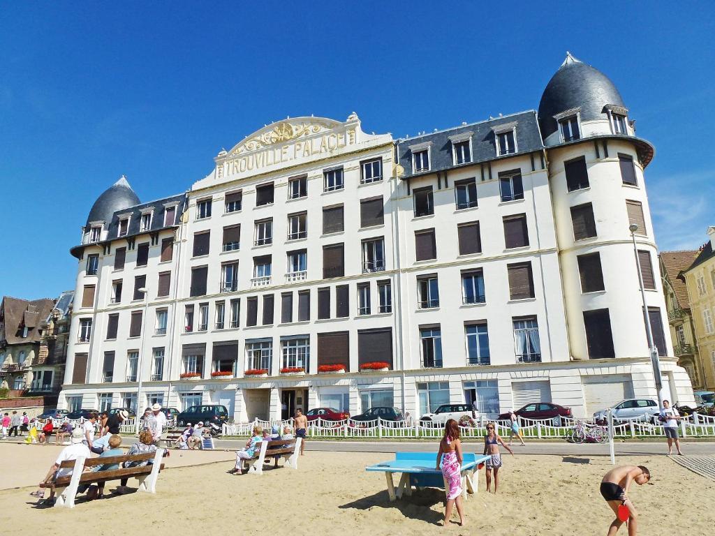 Paradis Les Pieds Sur Le Sable Trouville Palace Trouville-sur-Mer Quarto foto